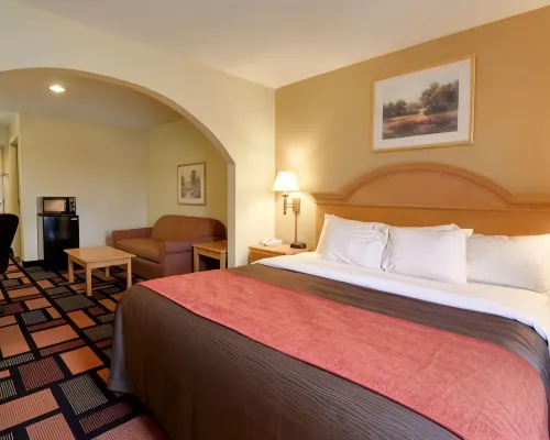 Quality Inn & Suites Malvern Hotels in Malvern
