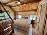 Post and Beam Carriage House in the heart of Mad River Valley