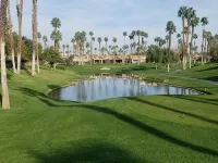 Beautiful and Cozy!!! Palm Valley Country Club Golf Course Home. Sleeps 6. - 4-Star
