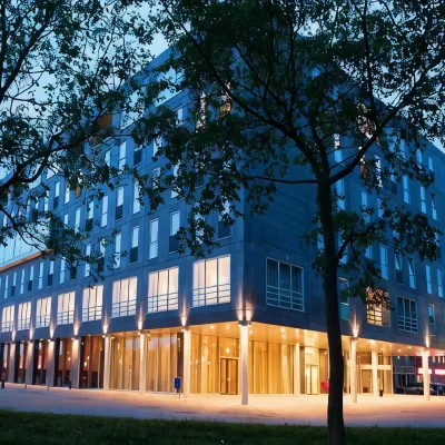 Hotel Lumen Zwolle Hotels near Zwolle Station
