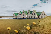 Héradsskólinn Historic Guesthouse - Hostels