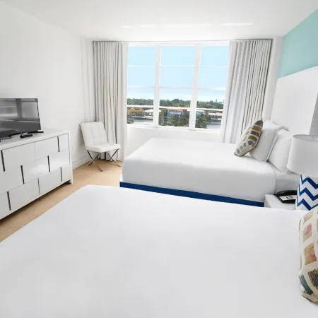 Seacoast Suites on Miami Beach
