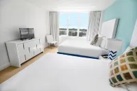 Seacoast Suites on Miami Beach - Kitchen