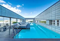 Cape Town Marriott Hotel Crystal Towers - 5-Star