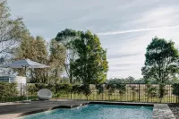 Emma's Cottage Vineyard - Pools