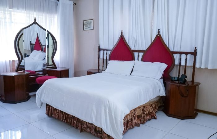 Legend Safari Lodge