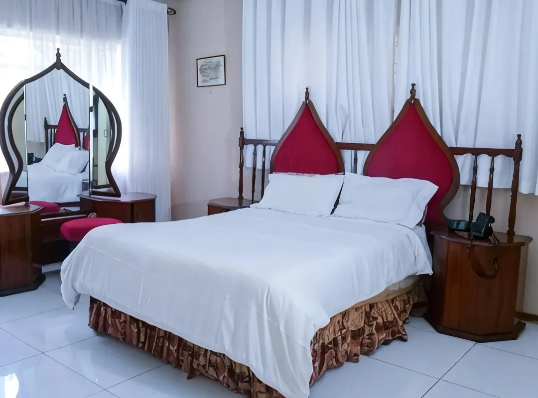 Legend Safari Lodge - Harare