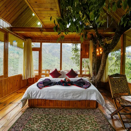 Himalayan Abode Tree House