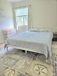 Close to beaches! 3-bedroom house in superb North Port with WiFi, AC - 3-Star