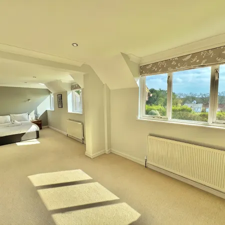 Stunning 7 Bedroom Escape Near New Forest and Beach - Large Garden - Sleeps 14 Hotels in New Forest District