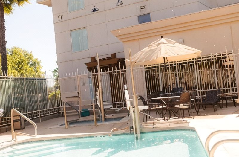 Hilton Garden Inn Redding photo 3