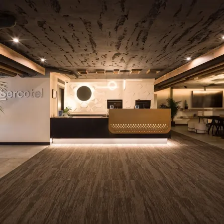 Sercotel Sevilla Guadalquivir Suites Отели рядом с достопримечательностью «Макарена»