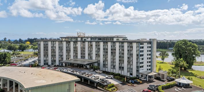 Hilo Getaway: 2Br Condo w/ Pool, A/C & Incredible Views Hotéis em Hilo