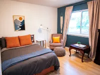 Cozy CO Casa: Eco & Pet Friendly—Sleeps up to 8, Remote Work Hub, Rec Center Hotels in Firestone