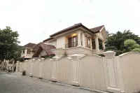 Fernasya House - 3 stelle