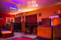 Esporta Suites - Agindingbi - breakfast