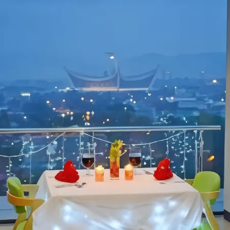 Whiz Prime Hotel Khatib Sulaiman Padang