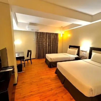 Mallberry Suites Business Hotel Hotels near High Ridge