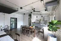 Sukh Serviced Apartment - Condos