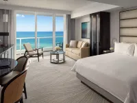 Fontainebleau Miami Beach Hotels near Mid-Beach