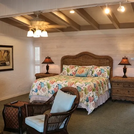 D&R Pelican Bay Resort