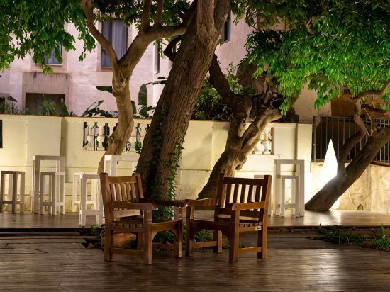 Petit Palace Boquería Garden