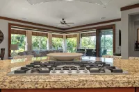 I.P.M PRESENTS: VILLA C202 - 2 MIN WALK TO BEACH. FLEXIBLE CANCELATION POLICY - جاكوزي