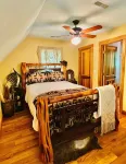 Brown County At It's Best Beautiful Cozy meticulous clean LG Game Room arcade! - Chalets