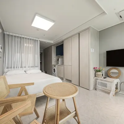 Gwangalli Withus Ocean Отели рядом с достопримечательностью «Храм Кёнсонам»