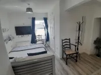 The Broadway Rooms - 2-Star