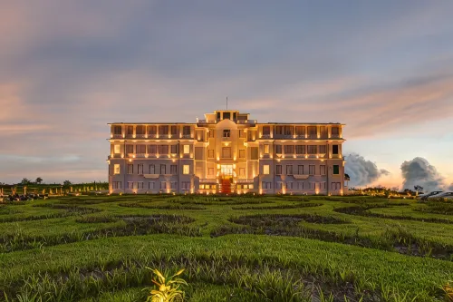 Le Bokor Palace - 5-Star