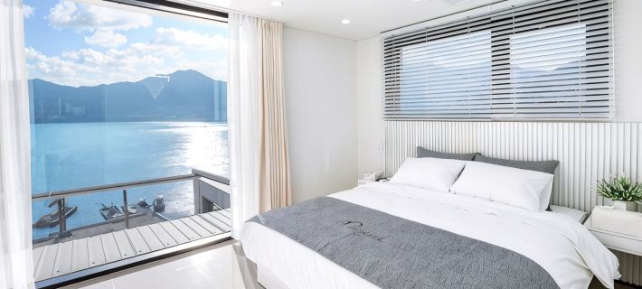Geoje Island le Soleil Pool Villa โรงแรมในเกียวเช