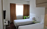 Everbright Hotel Ambon - 3-Star