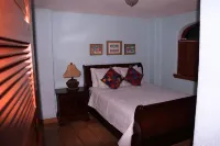 Paradise Found!  Beautiful Private Villa On The Sea in the Village of Placencia! - 4-Star
