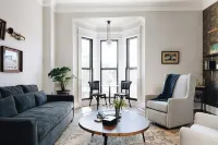 Ulysses Suites, Suite 301