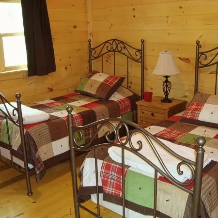 The Blackbear 4 bed log cabin with loft and cathedral ceilings