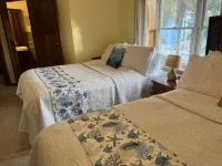 Oceanfront First Floor 2 Bed/2 Bath - Free use of Kayaks - 2-Star