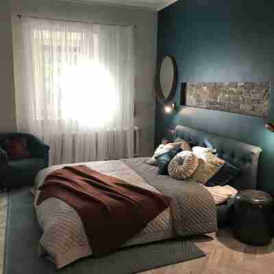 Stunning Apartment in the Heart of OldTown & Vilnius Center (Child/Pet friendly) Rooms