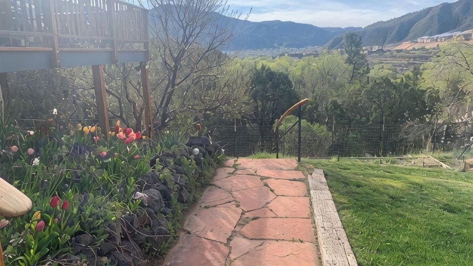 Very Private, Close to All Glenwood Attractions, Pets Welcome. 420 Friendly!