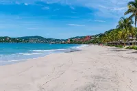 Luxury And Peaceful Little Condo With Direct Access To The Beach - شاطئ