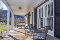 Delightful 2-bedroom Cottage in Hot Springs - 4-Star