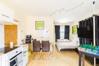 Umbrella Properties Apartment Birmingham - Condos