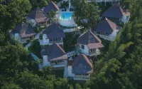 Mohini Komodo Resort