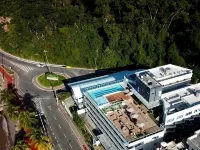 AX Blue Suítes Hoteles cerca de Faro de Cabo Branco