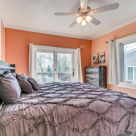 Spacious Valley Junction Retreat