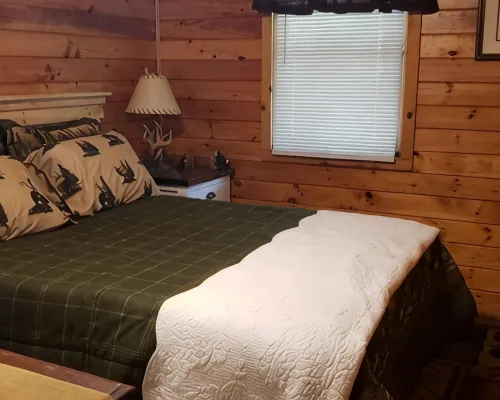 Sweeton Creek cozy cabin just minutes from Lake Norfork Hotels in Ozark County