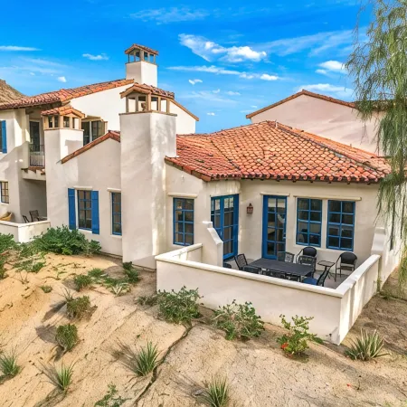 La Quinta Legacy Villas 3 BR/3.5 BA Condo with Mountain Views