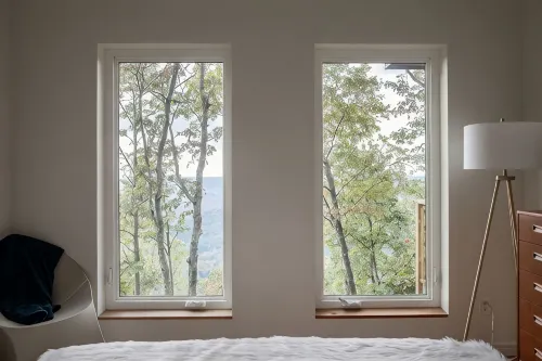 配有懸崖景觀, 超大窗戶的兩卧室現代微型小屋! - 3星級