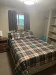 布爾肖爾斯湖畔翻新兩卧室小木屋 - 木屋