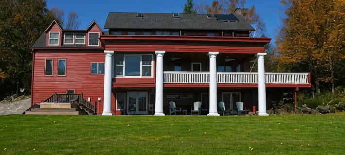 Start Thinking about Fall Foliage! Hot Tub, Fabulous Kitchen, Views Everywhere! Hotels in Hunter